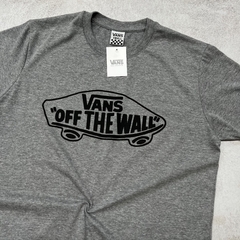 REMERA VANS OTW GRIS - comprar online