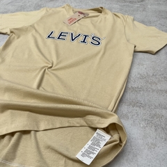 REMERA LEVI´S NEON BEIGE - Elixir Indumentaria