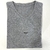 REMERA JERSEY GRIS CUELLO V