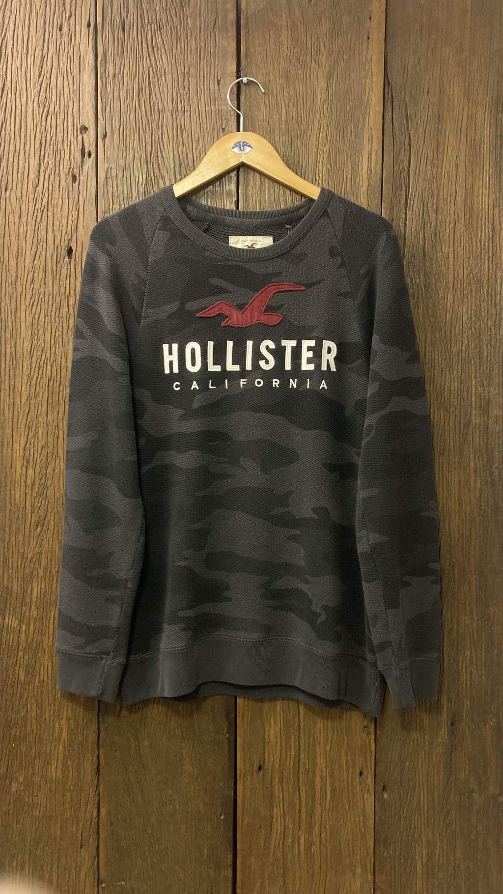 Sueter Preto Hollister M Brecho de Bacana