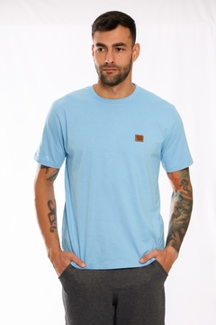 T.SHIRT MASCULINA MEIA MALHA 30.1 PENTEADA RETRÔ