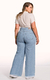 Calça Feminina Jeans Plus Wide Leg Cut Out L2/2 - comprar online