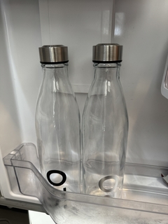 Imagen de Botella de vidrio para agua 1Lt “H2o”