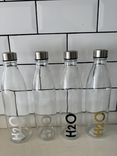 Botella de vidrio para agua 1Lt “H2o”