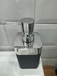 Dispenser para baño con cromado - Tienda de frascos deco