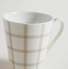 Taza Mug de porcelana a cuadros beige 310ML