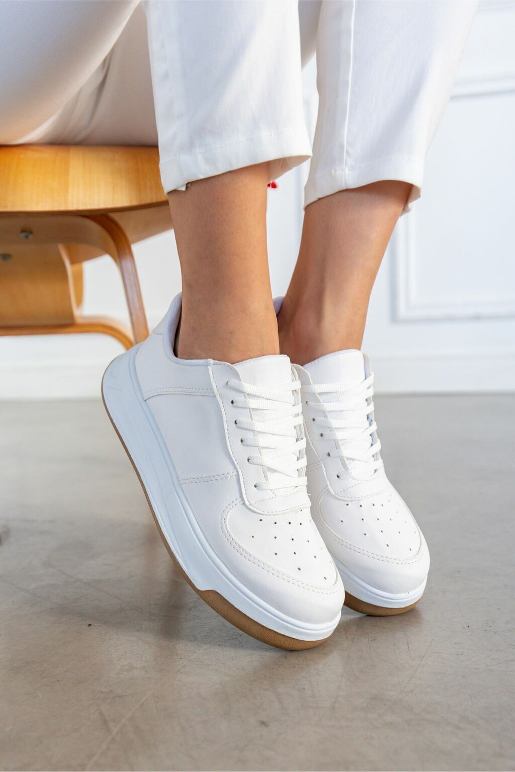 Zapatillas chinas blancas deals