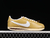 Nike Cortez '23 SE Wheat Gold en internet