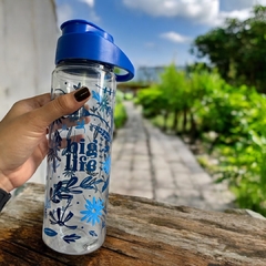 Botella Hidratacion Big Life Tapa Click - Azul Floral en internet