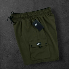 SHORTS VERDE TRADICIONAL - comprar online