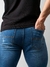 Imagem do Calça jeans masculina escuro médio com elastano