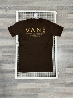 REMERA VANS CALIF - BEARLAND