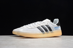 TÊNIS ADIDAS SAMBA na internet