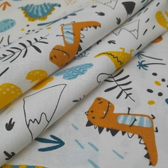 Tricoline Dinossauros e Floresta fundo Branco - comprar online