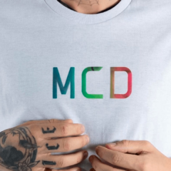 Camiseta Regular MCD Termo - Branco na internet