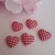 Botão de coração encapado vermelho xadrez 