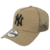 Boné New Era Trucker NY Yankees Kaki