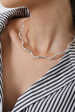 Chocker aro ondulado prata - loja online