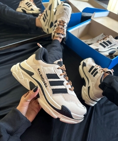 Balenciaga Triple s prime Nude Preto