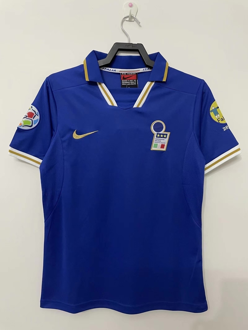Camiseta Retro Italia Suplente 1996 copia