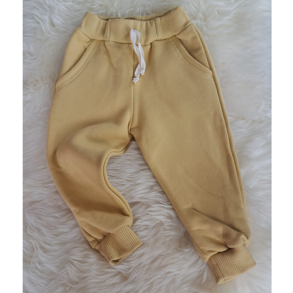 Jogger color mostaza shop