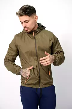 Imagen de Campera Rompeviento Hombre - Importada