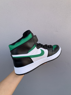 Nike blancos de botita sale