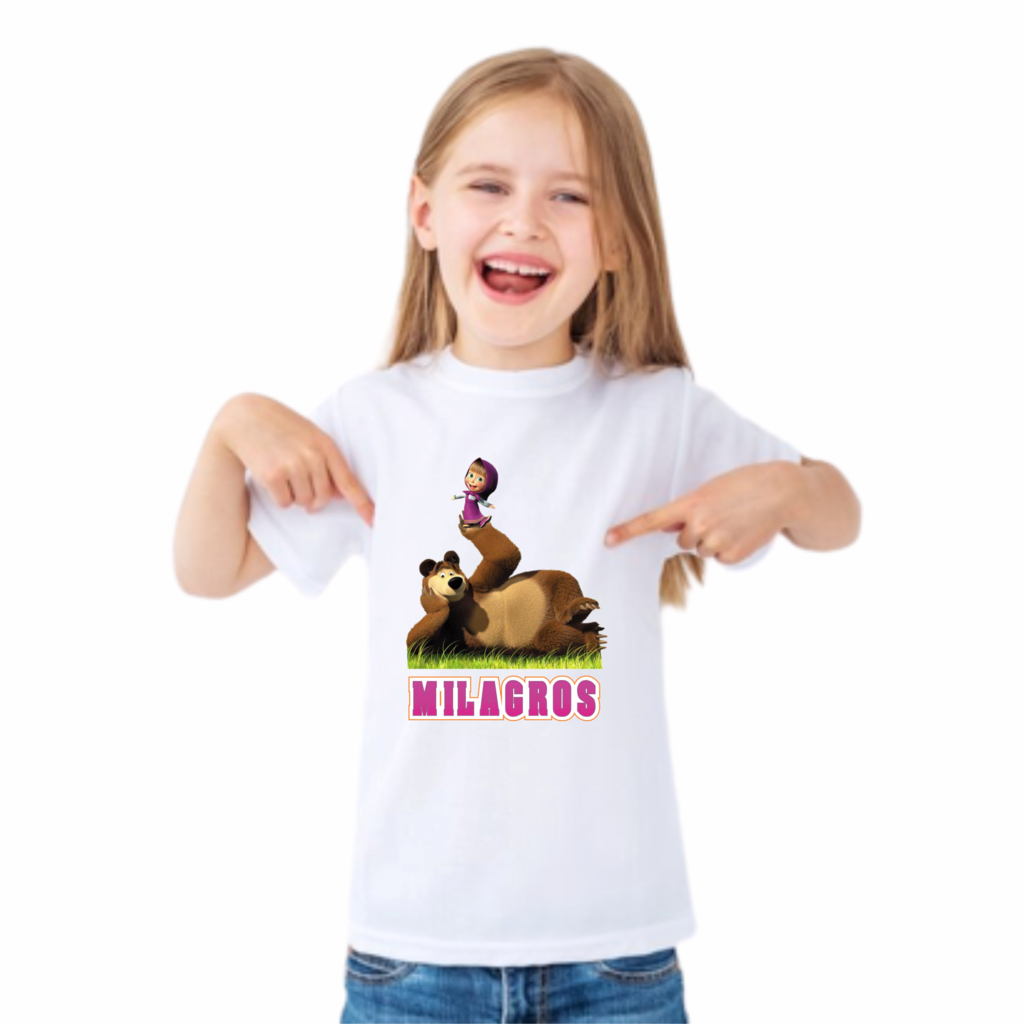 Remera de masha y el oso sale