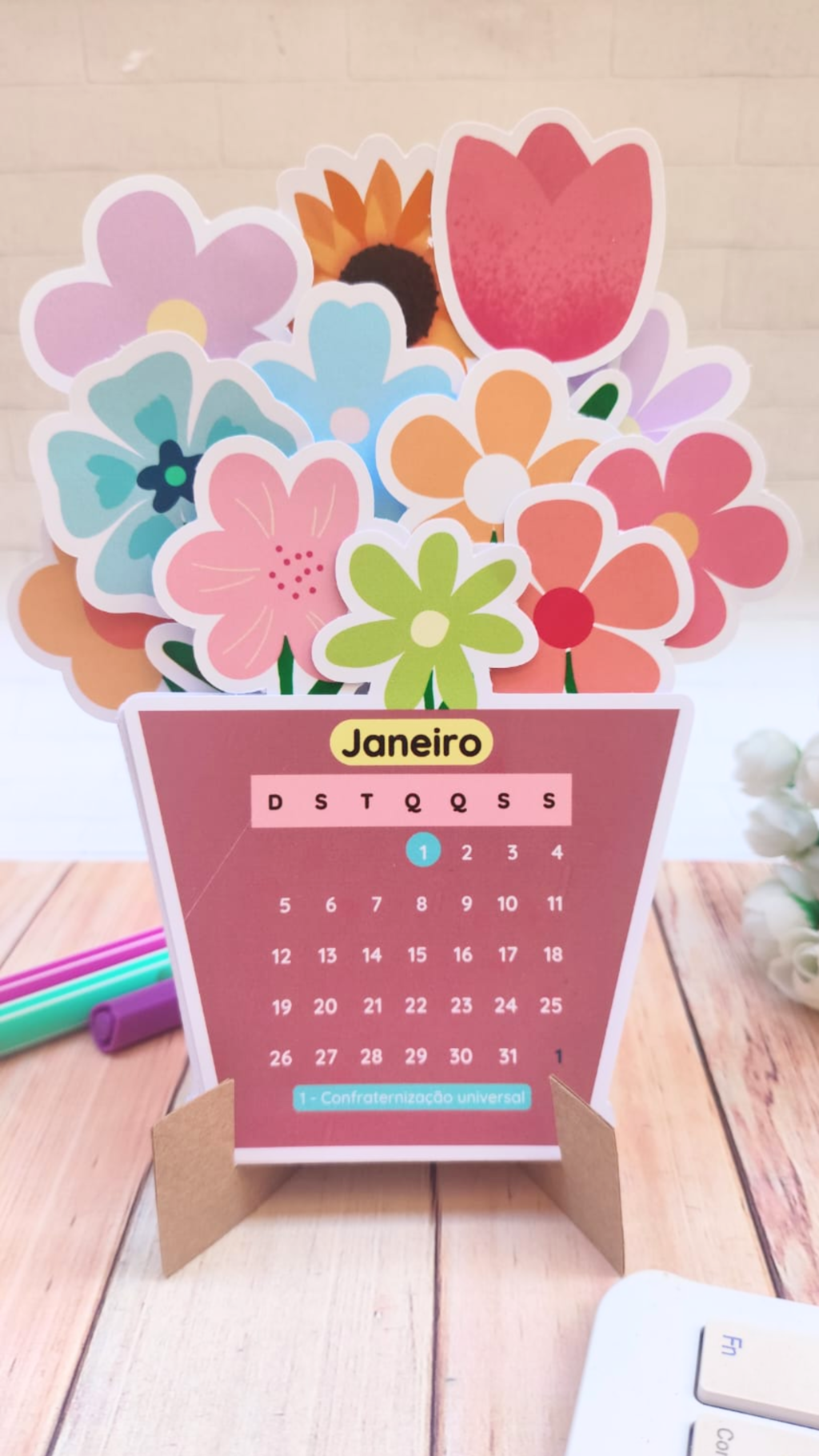 Calendário Flores 2025 Arquivo Digital para Impressão