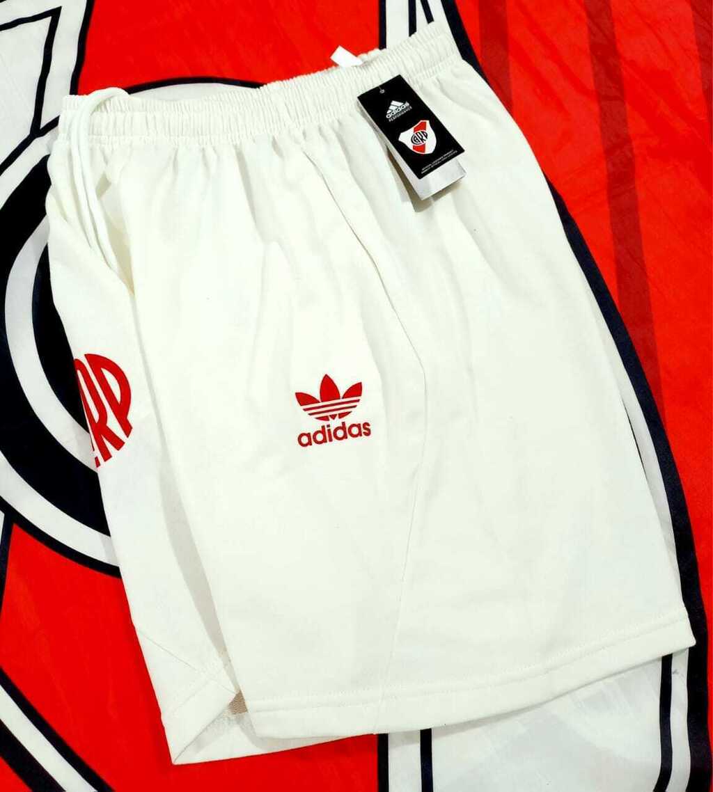 Bermuda River Plate Adidas Blanca Regrov Indumentaria
