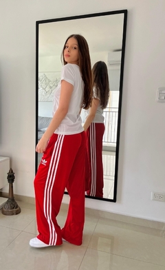 PANTALÓN ADIDAS PALAZZO + SHORT FIREBIRD DE REGALO! - Foxtonshop