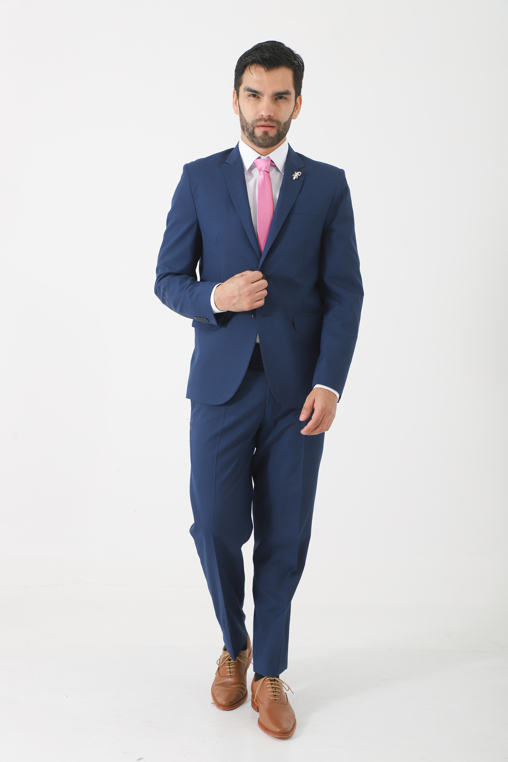Traje corte slim fit new arrivals