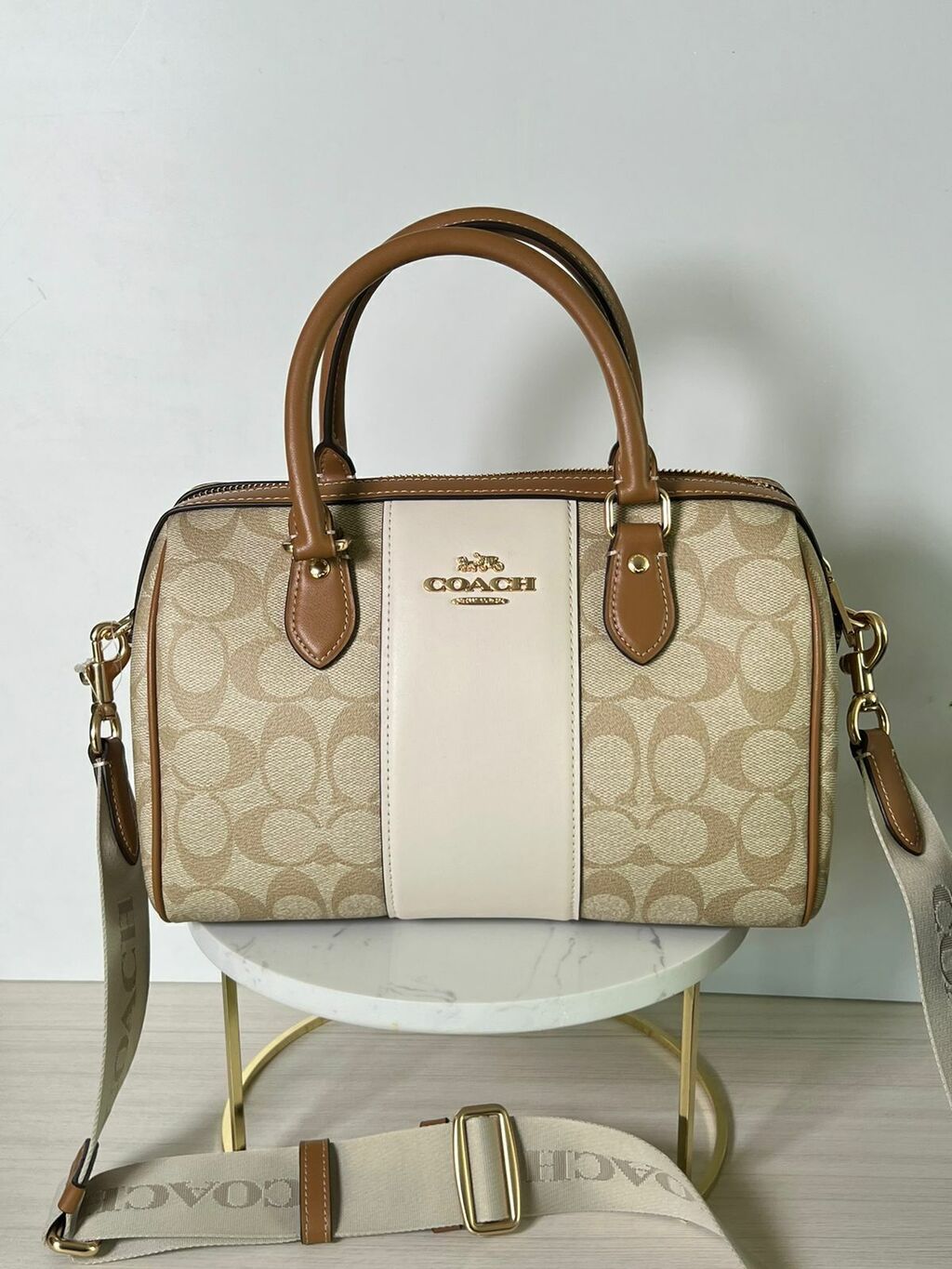 Bolsa Coach con strap de tela grabado AG Tiendas