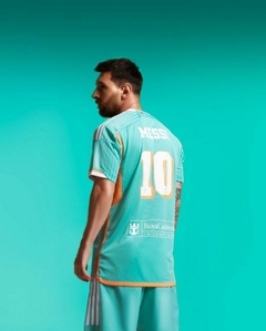 PROMO INTER MIAMI CAMISETA CAMPERA EDICION ESPECIAL OFERTA 2X1