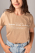 Camiseta feminina nude basica Uzzy t-shirt.