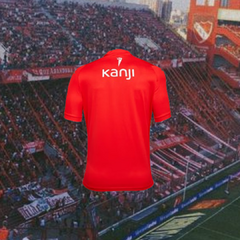 CAMISETA TITULAR DE INDEPENDIENDIENTE + SHORT DE REGALO en internet