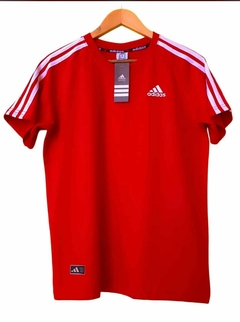 OJOTAS ADILETTE + REMERA ADIDAS CLASSIC Y MEDIAS DE REGALO - CheckFast Argentina