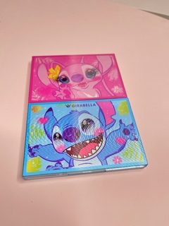 Una paleta de sombras stitch