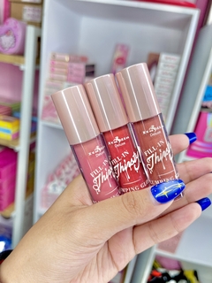 Italia Deluxe / fill in thirsty / plumping gloss - Cutestore00