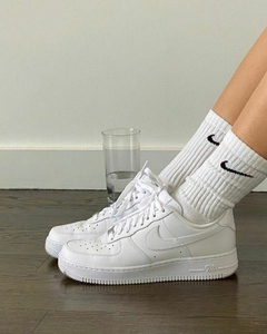 Nike Air Force 1 en internet