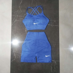 CONJUNTO NIKE CLASIC + CONJUNTO NIKE BATICK