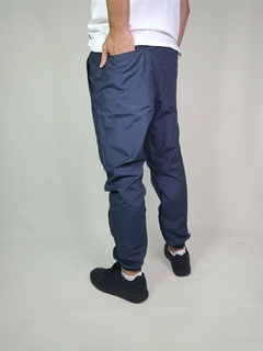 ART-2869 JOGGER DE TELA PAPER - comprar online