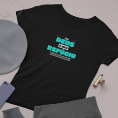 Camiseta Feminina Deus é meu refúgio na internet