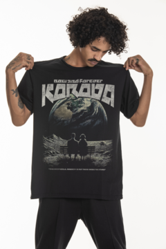 CAMISETA KOROVA VINTONE OUT OF THIS WORLD (LF) PRETA na internet