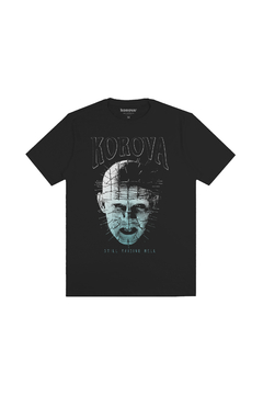 CAMISETA KOROVA HELLRAISER PRETA