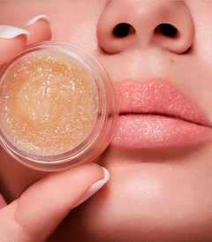 Sugar lip scrub - balsamo exfoliante labios - Kylie Skin - comprar online