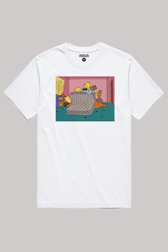 REMERA SIMPSONS EL COCO ESTA EN LA CASA