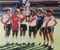 CAMISETA RIVER 2024 + CAMISETA RETRO 1986 - Vonu