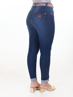 Calça Cigarrete Escura Barra Virada Trentino-Jeans 1763113 na internet