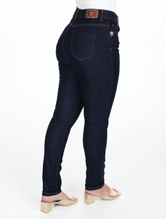 Calça Skinny Escura Donatela-Jeans 1763471 na internet